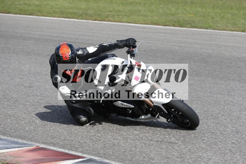 /Archiv-2024/67 10.09.2024 TZ Motorsport Training ADR/Gruppe rot/4